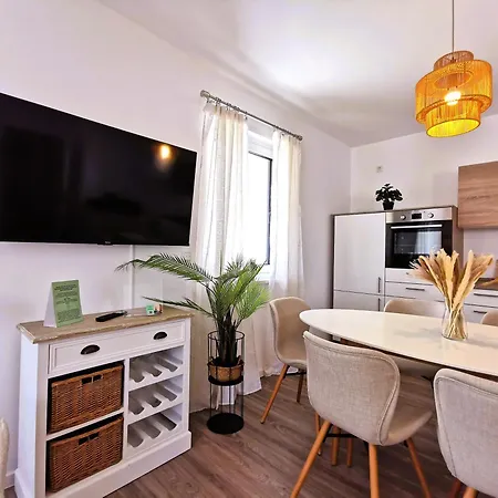 Bohnapartments Franzstrasse - Kostenlose Parkplaetze - Sehr Ruhig - Neubau - Vollausstattung - Wlan Apartment