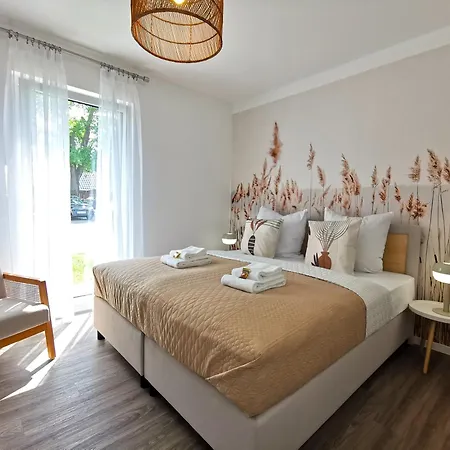 Bohnapartments Franzstrasse - Kostenlose Parkplaetze - Sehr Ruhig - Neubau - Vollausstattung - Wlan Apartment Hohen Neuendorf