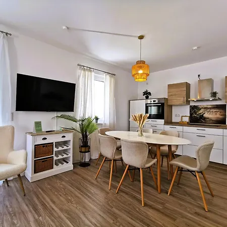 Bohnapartments Franzstrasse - Kostenlose Parkplaetze - Sehr Ruhig - Neubau - Vollausstattung - Wlan * Hohen Neuendorf